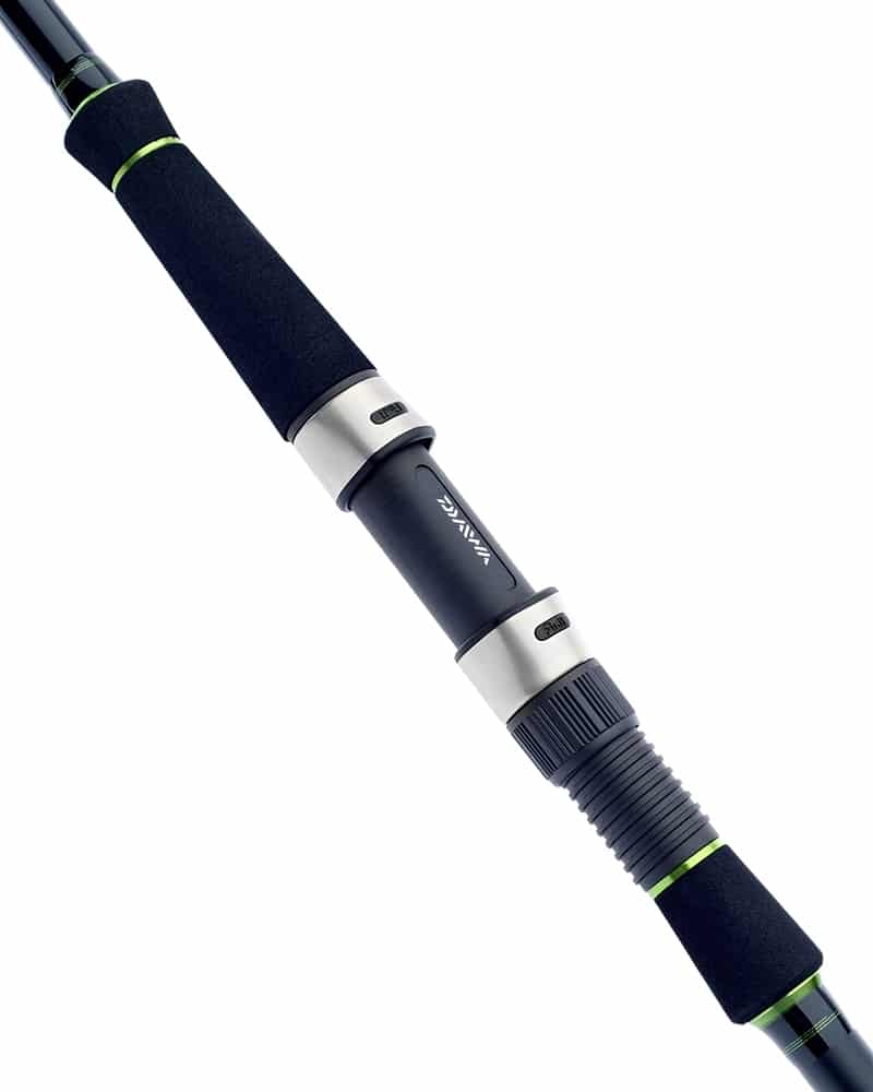Daiwa Crossfire Bass 902MH - With Free Seadra Lure - Veals Mail Order