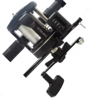 Daiwa Sensor Boat 20-30lb 30LW Line Counter Combo - Image 3